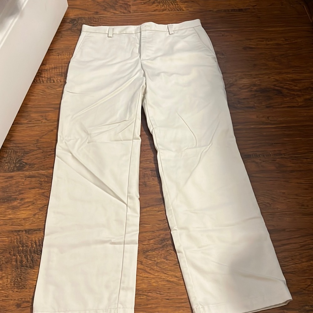 Izod men’s Dress pants, 31/30 never worn